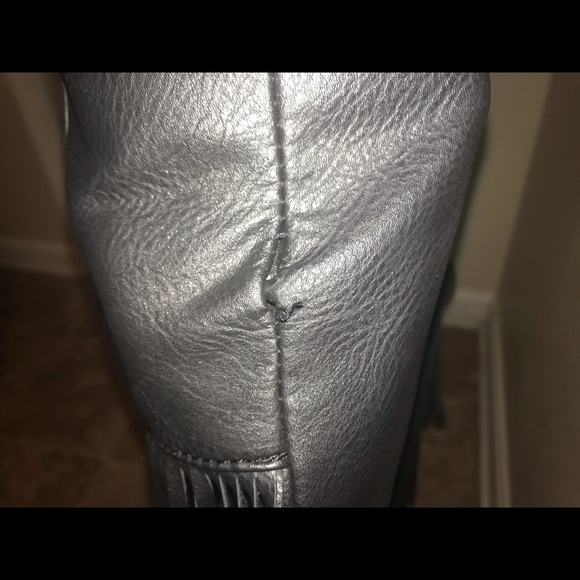 Black fringe purse - Picture 2 of 2